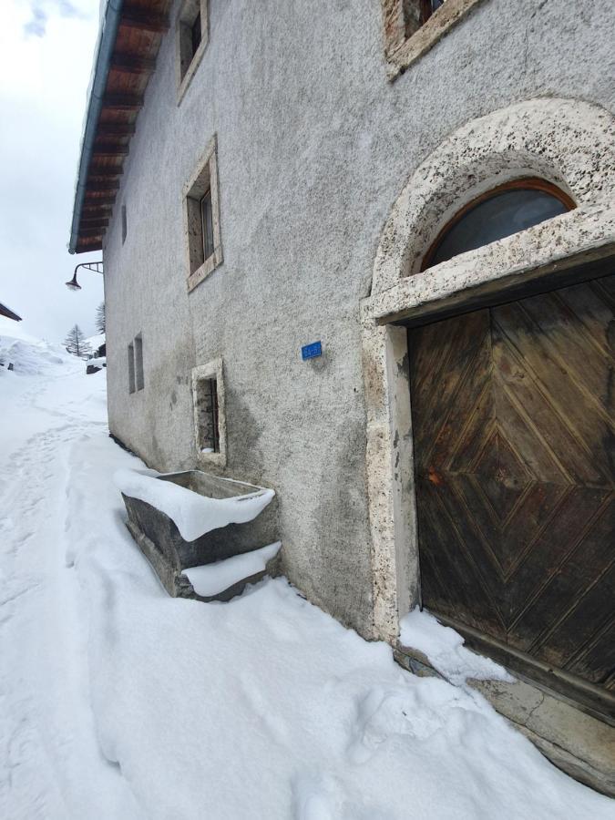Bourg-Saint-Pierre : Le Cachet D'Antan Διαμέρισμα Εξωτερικό φωτογραφία